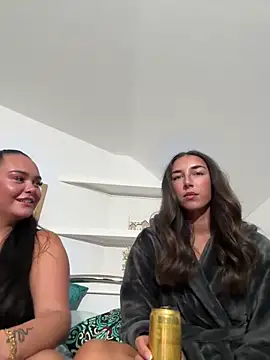 Snapshot of GraceHughesxo chatting on June 19, 2026, 9:40 pm GraceHughesxo online show from June 19, 2026, 9:40 pm