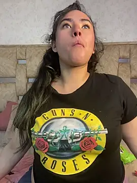 Snapshot of sophia_pink17 chatting on July 11, 2026, 12:52 pm sophia pink17 online show from July 11, 2026, 12:52 pm