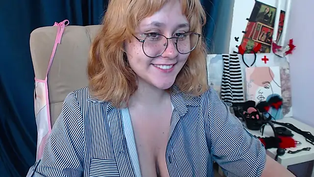 Snapshot of Judith_hypnosiss chatting on July 13, 2026, 10:07 am Judith hypnosiss online show from July 13, 2026, 10:07 am