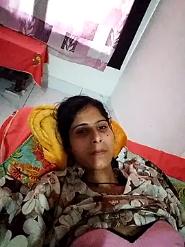 Snapshot of cutiegirlll chatting on June 17, 2026, 6:27 am cutiegirlll online show from June 17, 2026, 6:27 am
