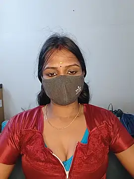 Snapshot of YALINITWO7_TAMIL chatting on June 24, 2026, 8:08 pm YALINITWO7 TAMIL online show from June 24, 2026, 8:08 pm