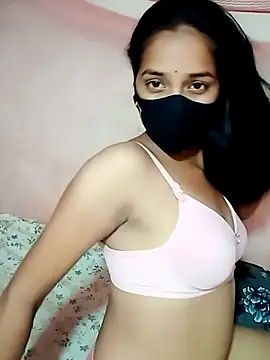 Snapshot of nisarani54321 chatting on July 5, 2026, 6:15 pm nisarani54321 online show from July 5, 2026, 6:15 pm