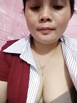 Lyh sexy online show from July 5, 2026, 4:25 pm