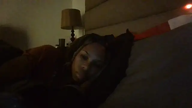 Snapshot of Opal_Rainbow chatting on November 28, 2025, 12:08 pm Opal Rainbow online show from November 28, 2025, 12:08 pm