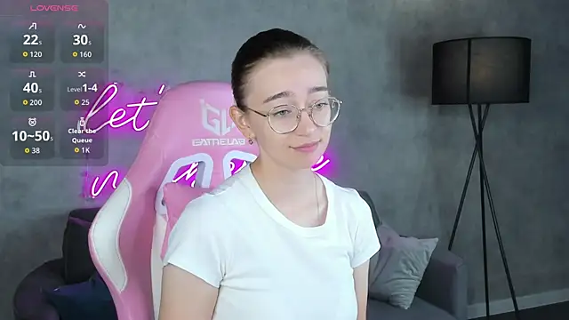 Lucy Green online show from July 24, 2026, 12:52 am