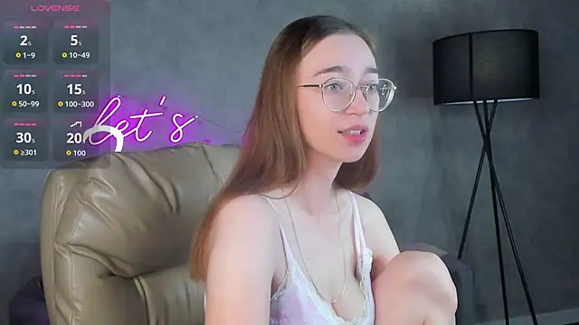 Lucy Green online show from July 29, 2026, 12:53 am
