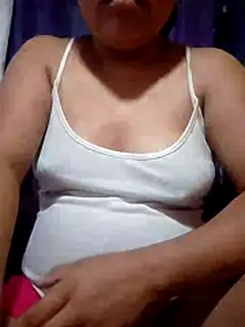 Snapshot of HotPussyPinay chatting on July 17, 2026, 7:19 pm HotPussyPinay online show from July 17, 2026, 7:19 pm