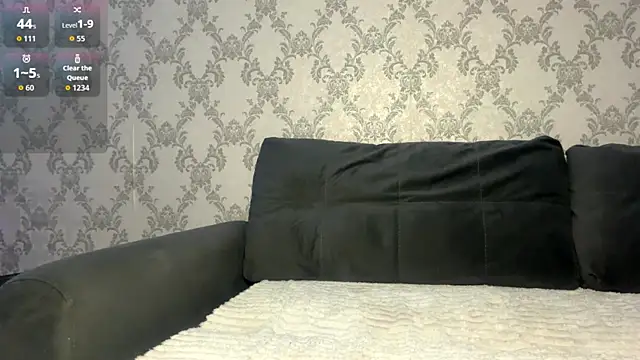 Snapshot of SweetEmber_ chatting on July 29, 2026, 1:15 am SweetEmber online show from July 29, 2026, 1:15 am