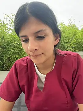 Mia Alanna online show from July 21, 2026, 5:26 pm