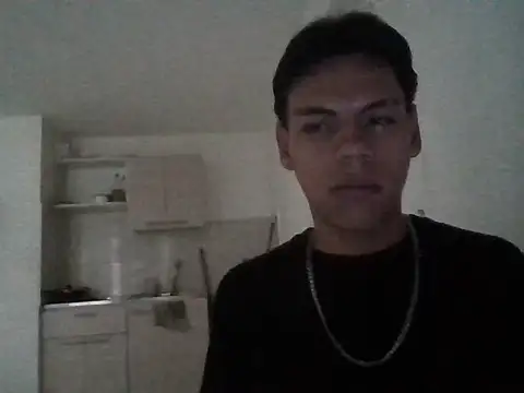 Snapshot of sebas_atractivo chatting on June 15, 2026, 10:23 pm sebas atractivo online show from June 15, 2026, 10:23 pm