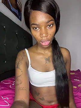 ShakiraThompss18 online show from July 14, 2026, 10:54 am