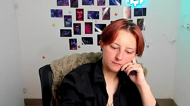 Snapshot of Dilara_Kiss_ chatting on July 6, 2026, 3:14 pm Dilara Kiss online show from July 6, 2026, 3:14 pm