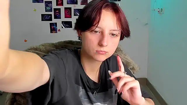 Snapshot of Dilara_Kiss_ chatting on July 15, 2026, 5:12 am Dilara Kiss online show from July 15, 2026, 5:12 am
