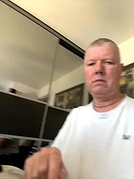 cumboy online show from September 22, 2025, 11:56 am