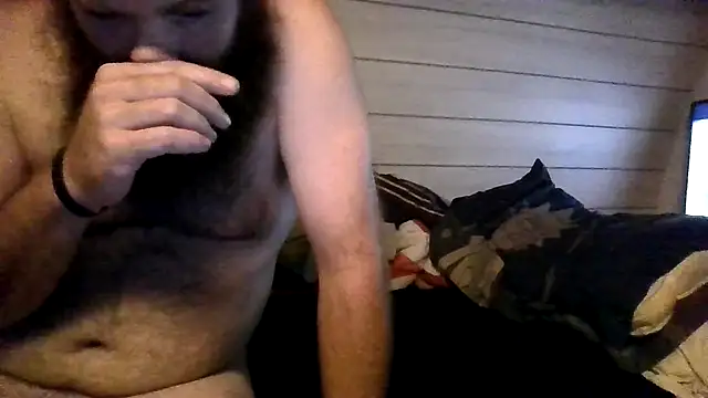 Snapshot of ThisGuy42o chatting on July 28, 2026, 1:12 am ThisGuy42o online show from July 28, 2026, 1:12 am
