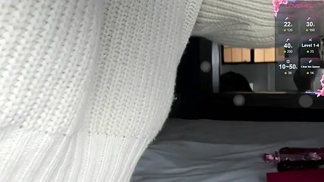 Snapshot of sharlottedoll chatting on July 26, 2026, 12:12 pm sharlottedoll online show from July 26, 2026, 12:12 pm