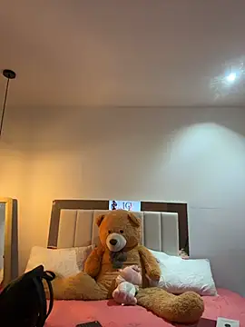 Snapshot of Doll_Ivy chatting on August 1, 2026, 10:30 pm Doll Ivy online show from August 1, 2026, 10:30 pm