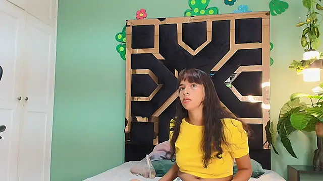 HANNA SEBAS online show from July 4, 2026, 1:06 pm