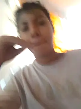 sophiagomezx online show from July 13, 2026, 1:47 pm