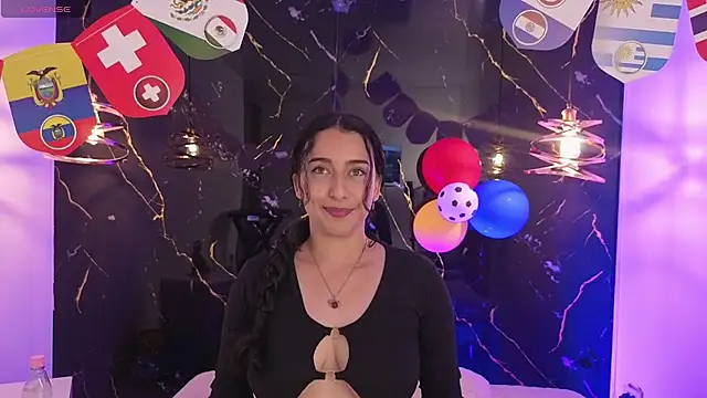 Snapshot of ZoeBlissX chatting on July 10, 2026, 11:35 am ZoeBlissX online show from July 10, 2026, 11:35 am