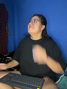 Snapshot of Mailly-Gabby- chatting on June 23, 2026, 8:51 pm Mailly-Gabby- online show from June 23, 2026, 8:51 pm