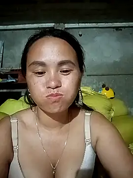 Snapshot of chychy113 chatting on July 17, 2026, 1:29 pm chychy113 online show from July 17, 2026, 1:29 pm