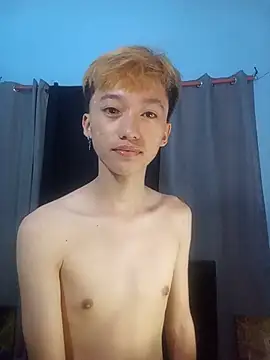 Fem phiLboy69 online show from June 29, 2026, 12:16 pm