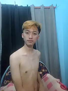 Fem phiLboy69 online show from July 5, 2026, 7:04 am