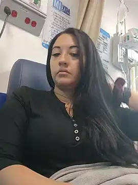 Melany Ariadna  online show from June 19, 2026, 2:21 pm