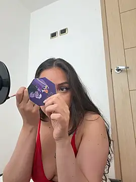 Snapshot of MilaHank chatting on July 18, 2026, 7:50 pm MilaHank online show from July 18, 2026, 7:50 pm