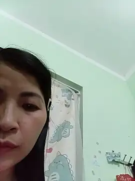 Snapshot of -milk-milk chatting on June 19, 2026, 12:09 pm -milk-milk online show from June 19, 2026, 12:09 pm
