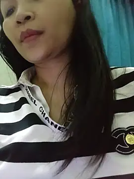 Snapshot of -milk-milk chatting on July 2, 2026, 12:55 pm -milk-milk online show from July 2, 2026, 12:55 pm