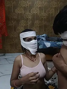 Snapshot of desi_housewife99 chatting on August 6, 2026, 7:16 pm desi housewife99 online show from August 6, 2026, 7:16 pm