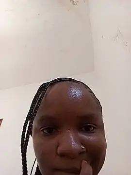 Snapshot of MissGloria21 chatting on June 25, 2026, 9:14 am MissGloria21 online show from June 25, 2026, 9:14 am