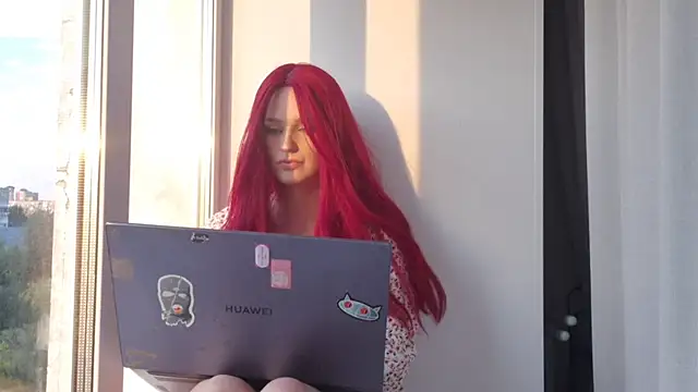 Snapshot of BloomMoon chatting on August 3, 2026, 3:27 pm BloomMoon online show from August 3, 2026, 3:27 pm