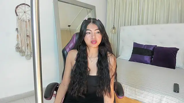 Snapshot of Sophi_Lee__ chatting on June 20, 2026, 12:52 pm Sophi Lee online show from June 20, 2026, 12:52 pm