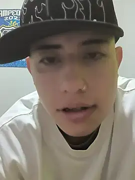 Snapshot of Thiagoo_Vega chatting on July 29, 2026, 11:14 pm Thiagoo Vega online show from July 29, 2026, 11:14 pm
