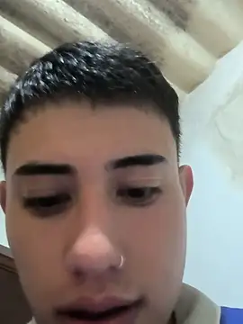 Snapshot of Thiagoo_Vega chatting on August 4, 2026, 5:37 pm Thiagoo Vega online show from August 4, 2026, 5:37 pm