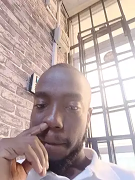 Snapshot of Earnthis chatting on June 27, 2026, 12:44 pm Earnthis online show from June 27, 2026, 12:44 pm
