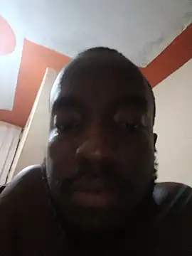 Snapshot of Earnthis chatting on July 5, 2026, 8:38 pm Earnthis online show from July 5, 2026, 8:38 pm