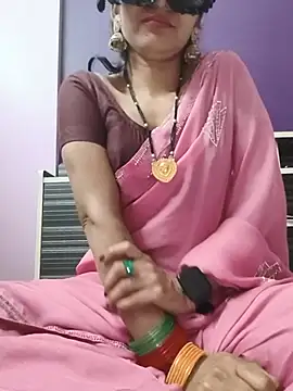 Snapshot of Night_Queen24 chatting on July 5, 2026, 2:46 pm Night Queen24 online show from July 5, 2026, 2:46 pm