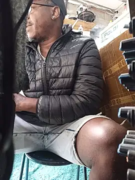 Snapshot of amantecarioca23cm chatting on July 13, 2026, 4:32 pm amantecarioca23cm online show from July 13, 2026, 4:32 pm
