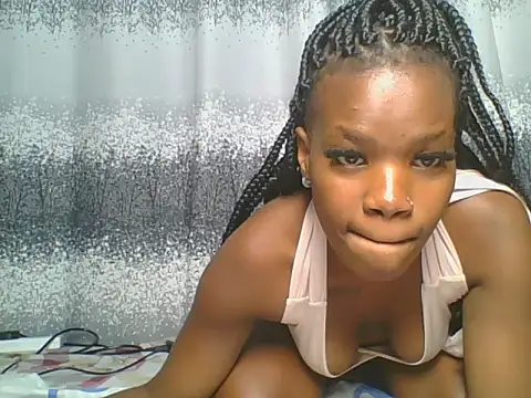 Snapshot of Zoe__3 chatting on June 19, 2026, 6:45 pm Zoe 3 online show from June 19, 2026, 6:45 pm