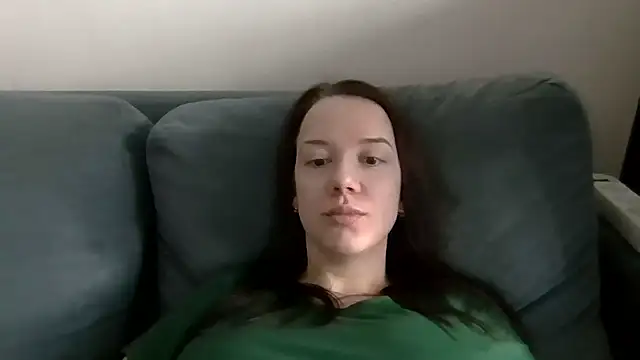 Snapshot of Nivella chatting on July 3, 2026, 9:59 am Nivella online show from July 3, 2026, 9:59 am