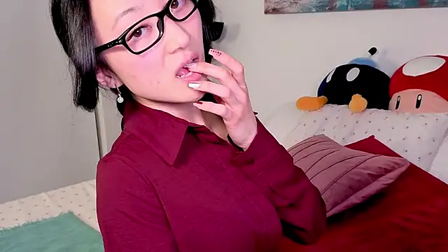 MySweetSofie online show from October 26, 2025, 3:56 am