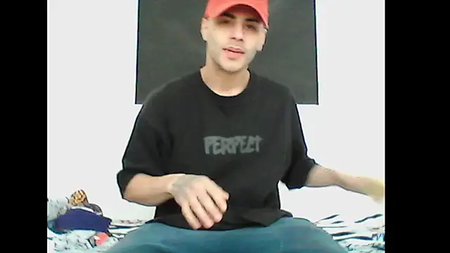 Snapshot of Aronfox23 chatting on July 30, 2026, 4:39 pm Aronfox23 online show from July 30, 2026, 4:39 pm