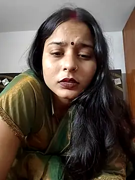 Snapshot of Mummy_jii1 chatting on July 28, 2026, 8:52 pm Mummy jii1 online show from July 28, 2026, 8:52 pm