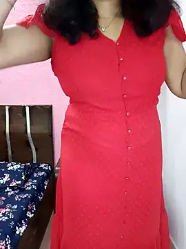 Snapshot of Mangelxoxo chatting on August 3, 2026, 9:04 am Mangelxoxo online show from August 3, 2026, 9:04 am