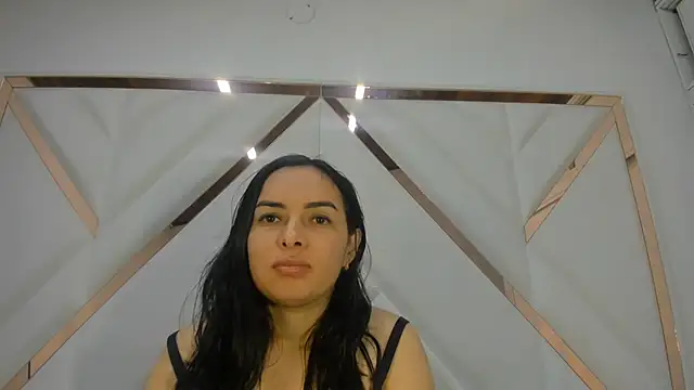 Violett Bliss online show from July 31, 2026, 4:06 pm