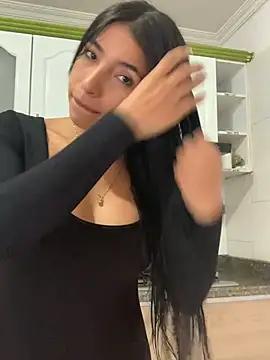 Snapshot of VIOLETA-1122 chatting on June 23, 2026, 1:09 pm VIOLETA-1122 online show from June 23, 2026, 1:09 pm